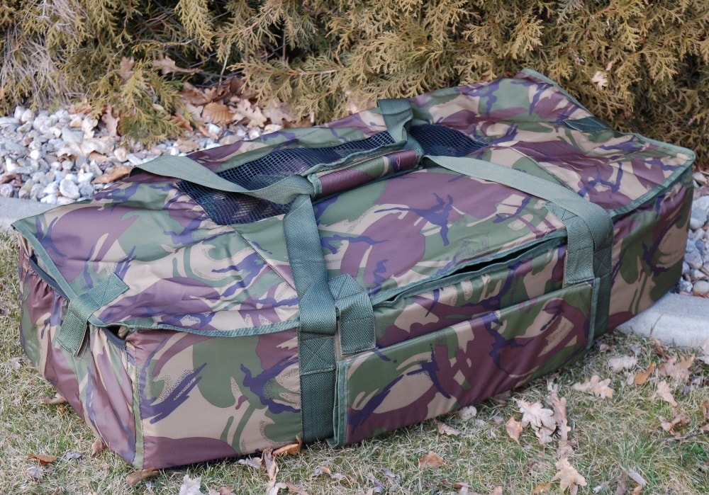 Giants Fishing Podložka Unhooking Mat Carp Camo
