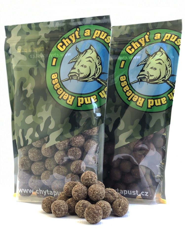 Chyť a pusť Pelety kuličkové 900g - Brusinka 23mm